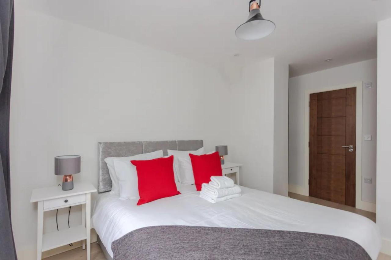 Spacious And Modern Apartment In Pimlico London Bagian luar foto