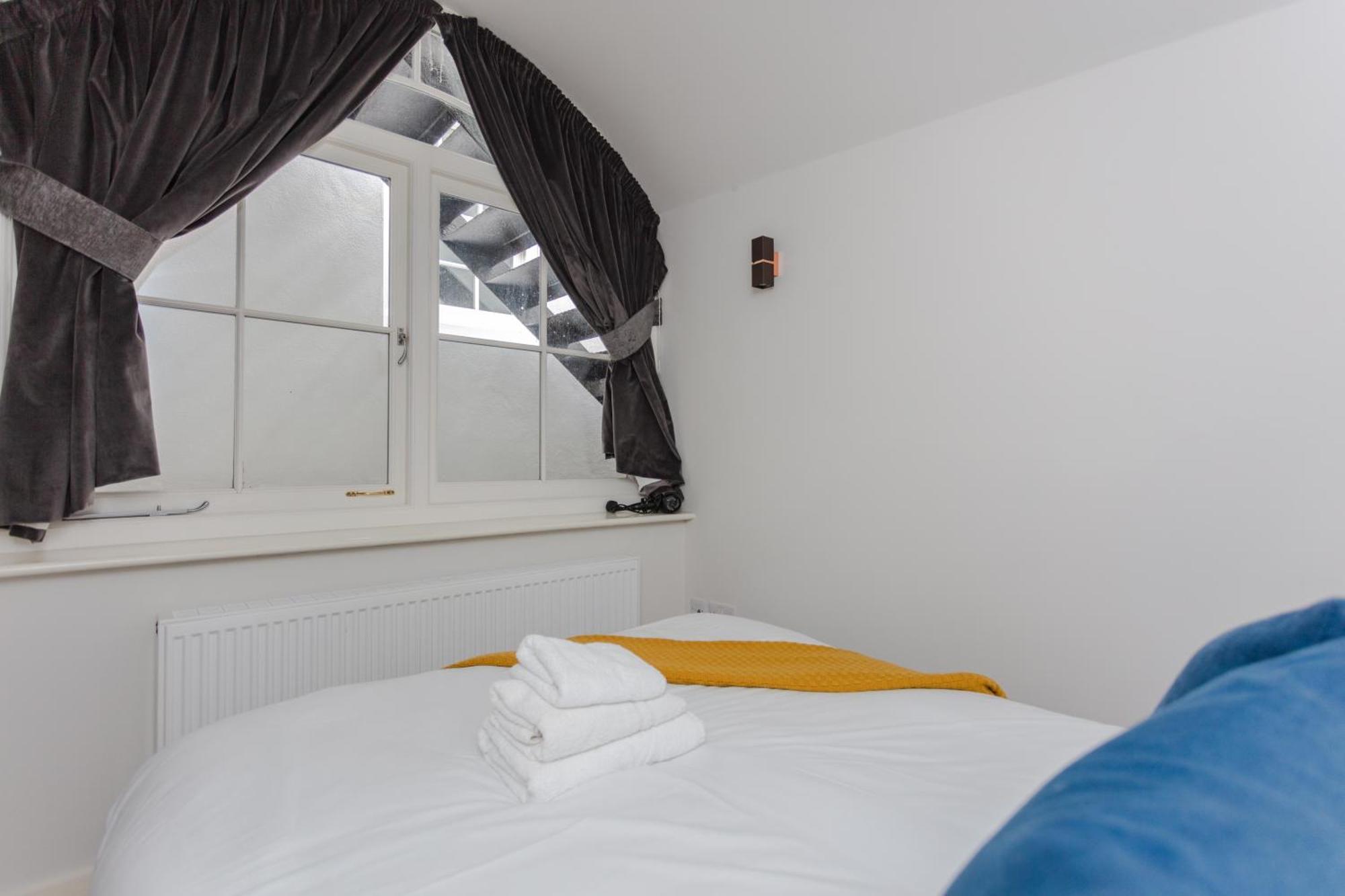 Spacious And Modern Apartment In Pimlico London Bagian luar foto